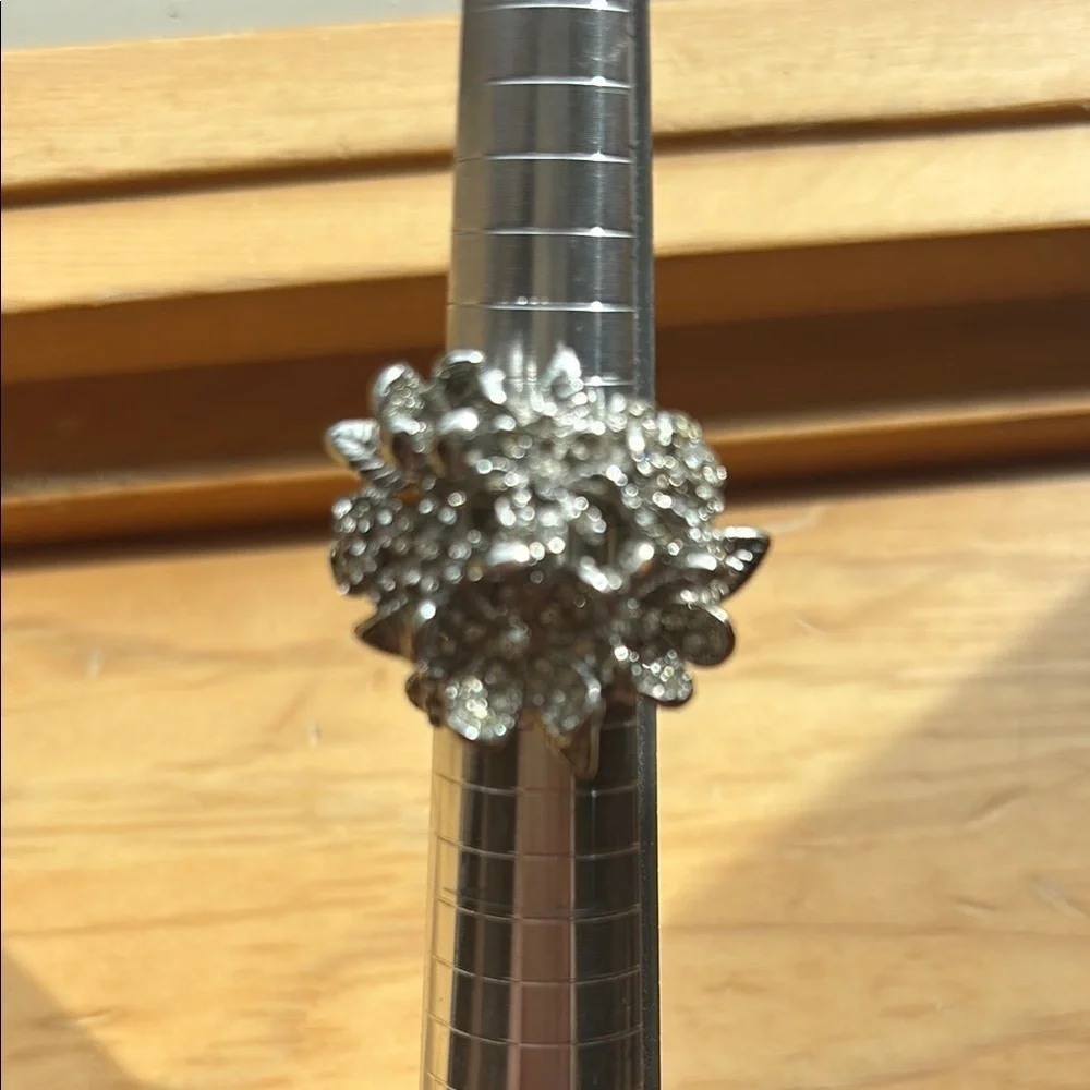 BCBGMaxAzria Silver Floral Ring